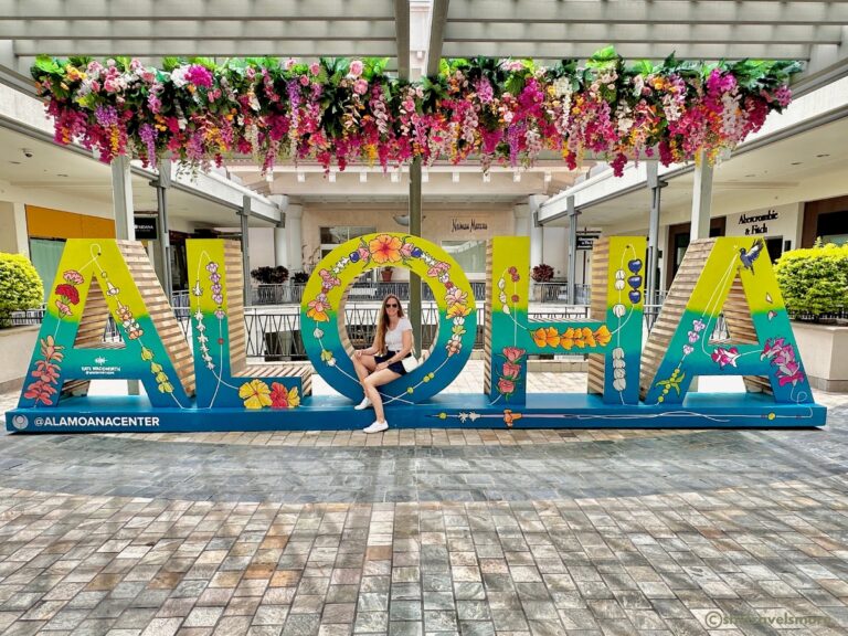 Ala Moana Center, Oahu